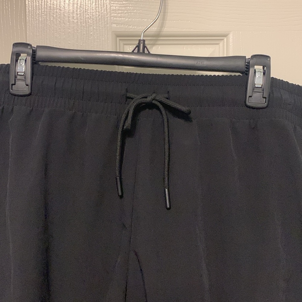 Ideology Performance Plus Shorts - Picture 2 of 8